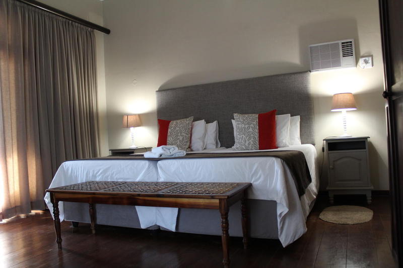 Hilltop Guest House Windhoek Exterior foto