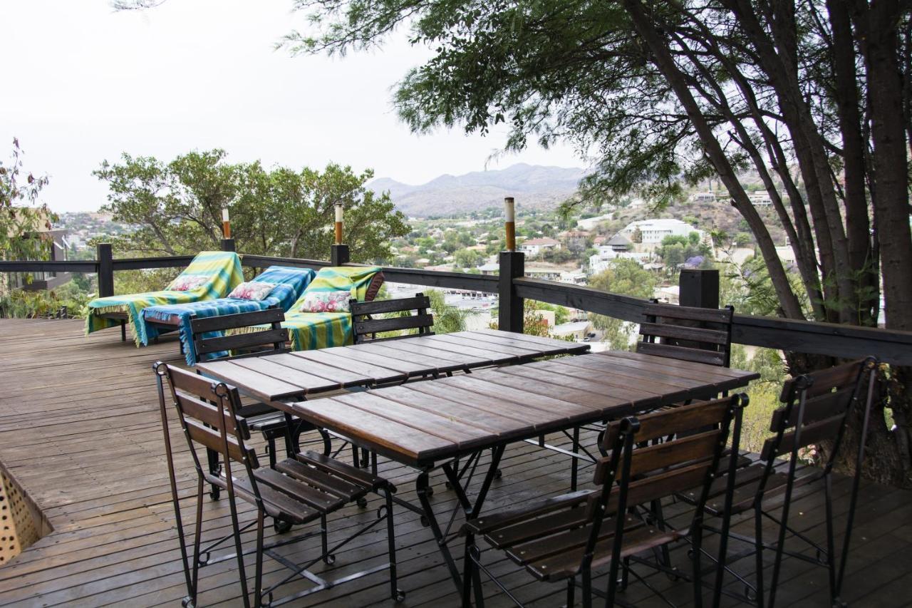 Hilltop Guest House Windhoek Exterior foto